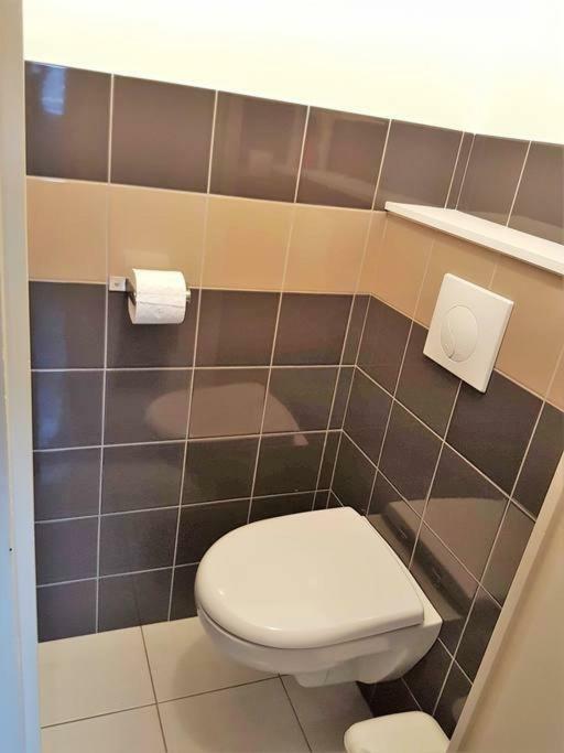 Tres Bel Appartement Centre Vitre エクステリア 写真